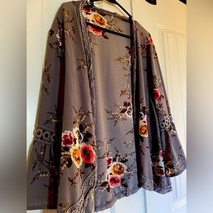3x, floral, open front blouse